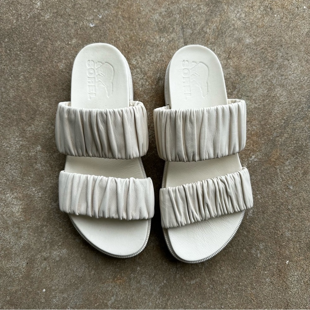 Sorel Roaming Two Strap White Cream Leather Slides Women’s Size 6.5